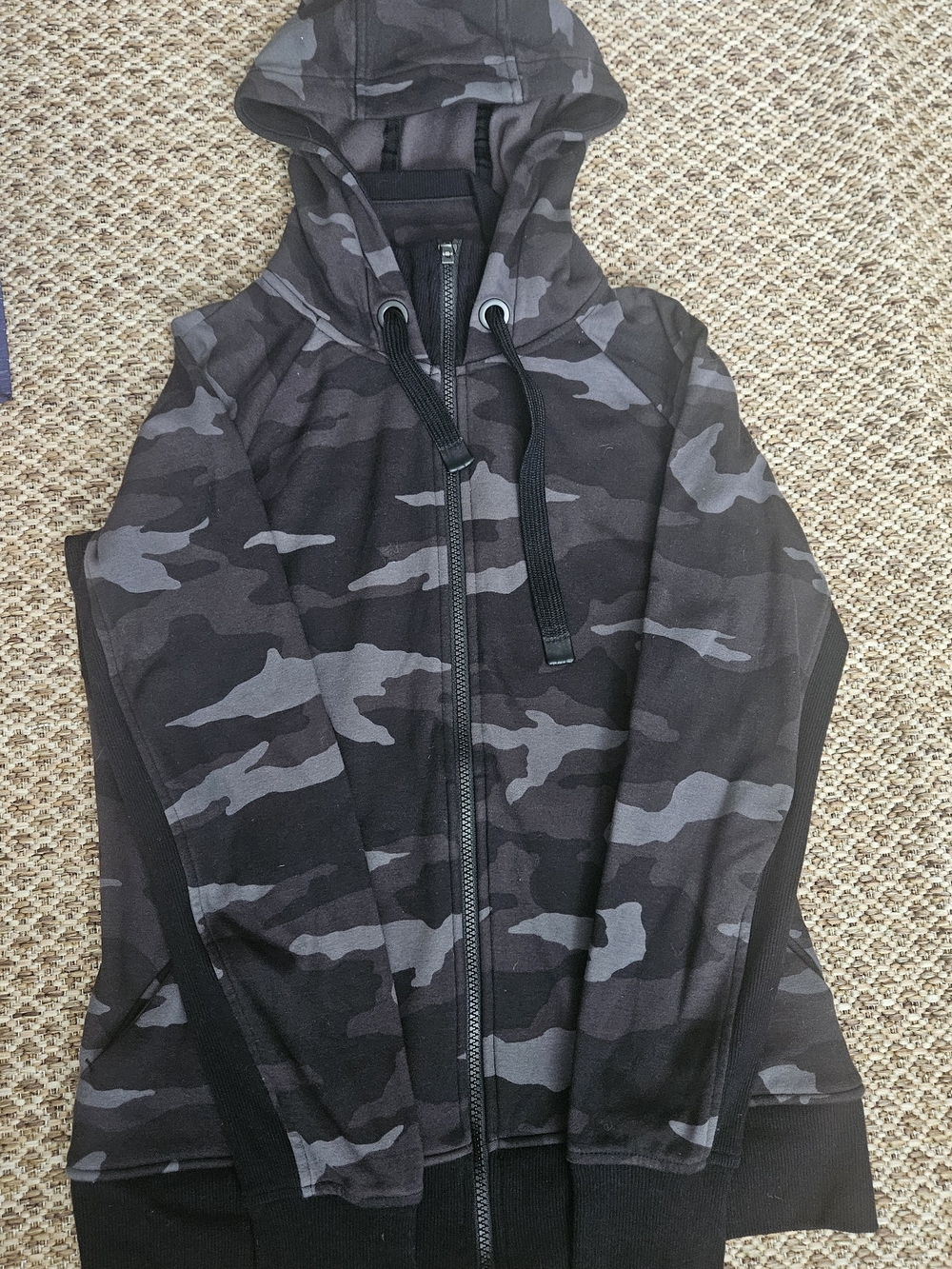 Athleta Camoflauge Mock Neck Hoodie /Jacket Zip-Up Women's Small